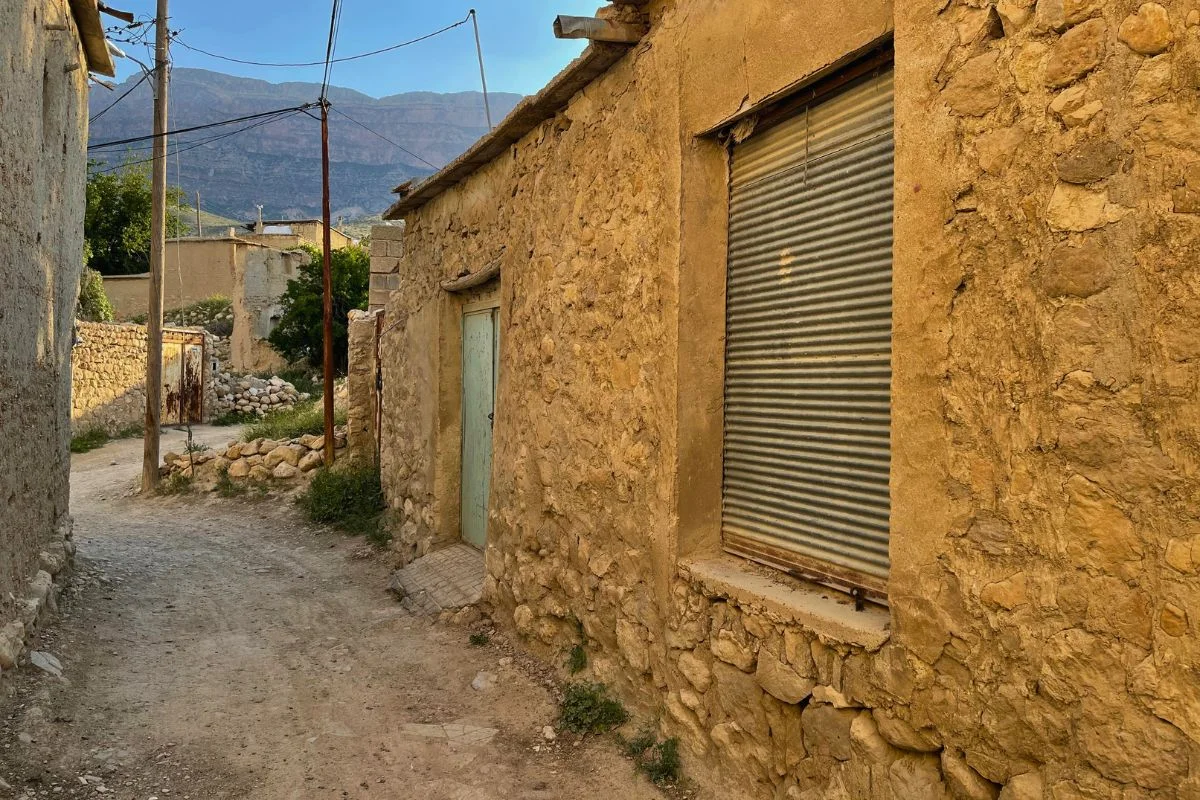 روستای مهارلو شیراز تور دریاچه نمک شیراز