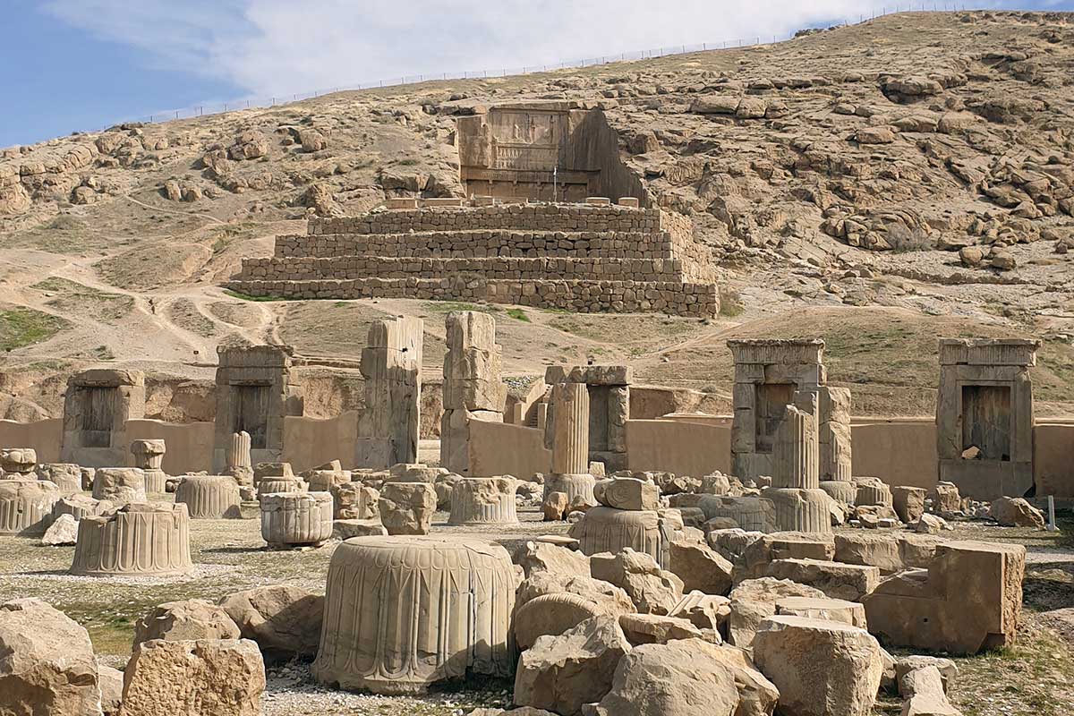 تور تخت جشمید و نقش رستم